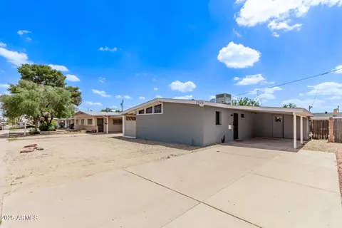 2325 E Delgado St, Phoenix, AZ 85022