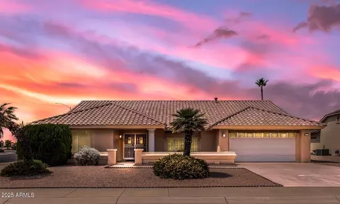 21602 N 142nd Dr, Sun City West, AZ 85375