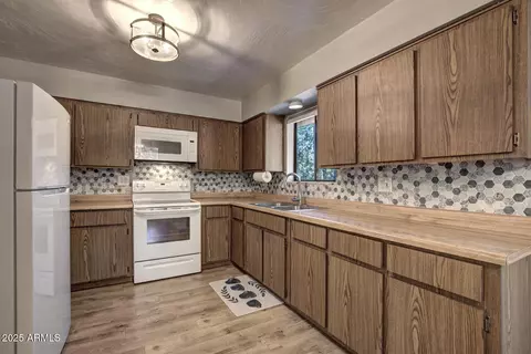 4028 N Apache Trl, Pine, AZ 85544 photo 13