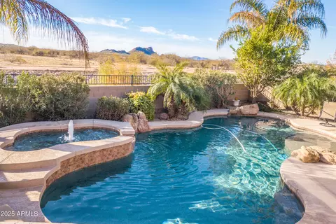 831 E Pasture Canyon Dr, San Tan Valley, AZ 85143