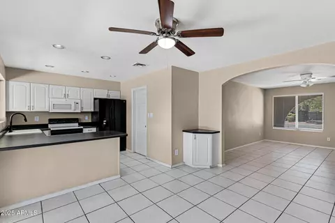 2305 E Glade Ave, Mesa, AZ 85204 photo 8