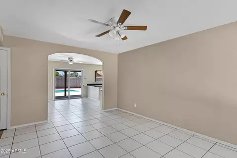2305 E Glade Ave, Mesa, AZ 85204 photo 4