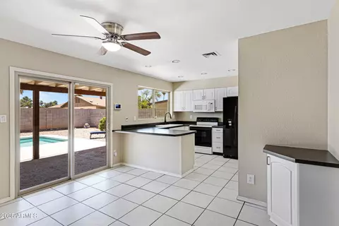 2305 E Glade Ave, Mesa, AZ 85204 photo 6