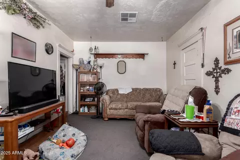 Living - 134 Elliot Rd, Gilbert, AZ 85234 photo 1 of 1