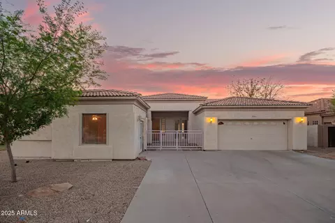10854 W Monte Vista Rd, Avondale, AZ 85392