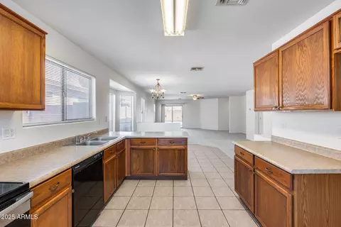 Kitchen - 10348 E Calypso Ave, Mesa, AZ 85208 photo 6 of 7