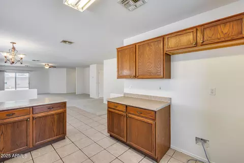 Kitchen - 10348 E Calypso Ave, Mesa, AZ 85208 photo 5 of 7