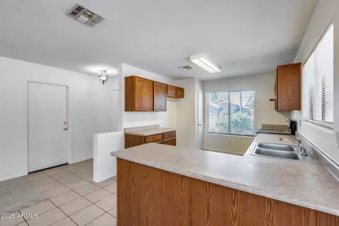 Kitchen - 10348 E Calypso Ave, Mesa, AZ 85208 photo 4 of 7