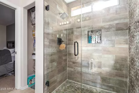 Bath - 1207 E Sequoia Dr, Phoenix, AZ 85024 photo 1 of 3