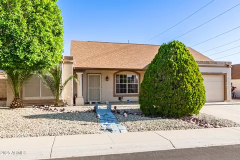 Exterior - 1207 E Sequoia Dr, Phoenix, AZ 85024 photo 5 of 12