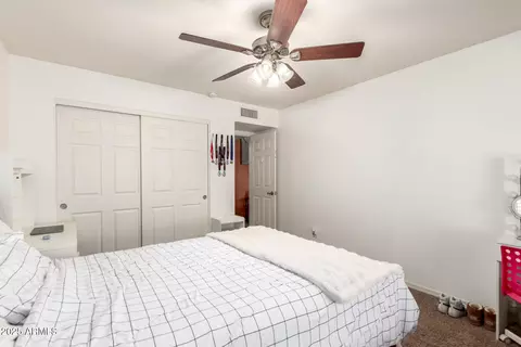Bedroom - 1207 E Sequoia Dr, Phoenix, AZ 85024 photo 5 of 6