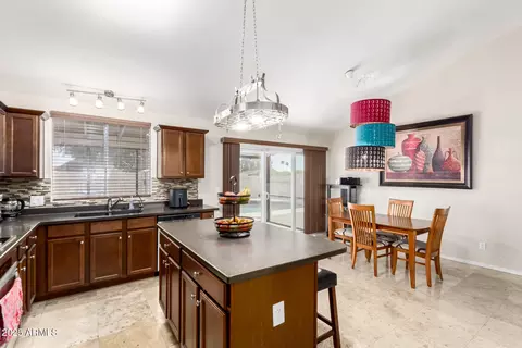 Kitchen - 1207 E Sequoia Dr, Phoenix, AZ 85024 photo 1 of 5