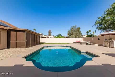 Exterior - 1207 E Sequoia Dr, Phoenix, AZ 85024 photo 3 of 12
