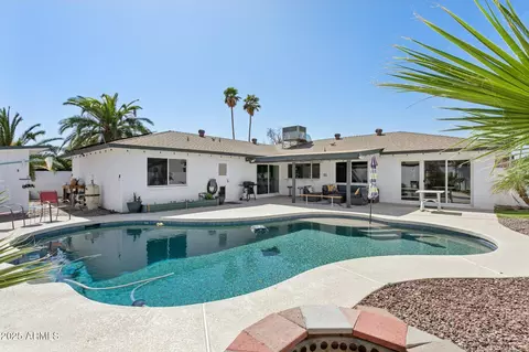 5521 W Sweetwater Ave, Glendale, AZ 85304