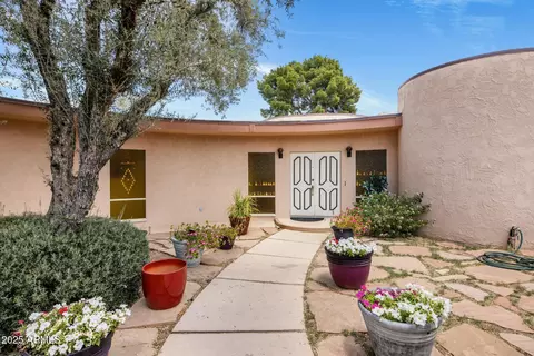 14258 N Canterbury Dr, Phoenix, AZ 85023