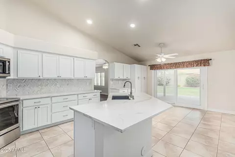 4620 E Desert Cactus St, Phoenix, AZ 85032 photo 15