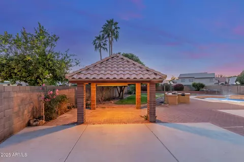Exterior - 2022 N 124th Dr, Avondale, AZ 85392 photo 12 of 20