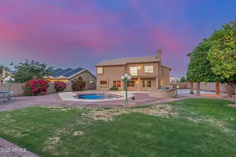 Exterior - 2022 N 124th Dr, Avondale, AZ 85392 photo 9 of 20