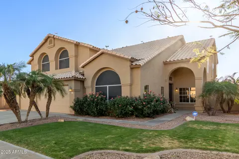 Exterior - 2022 N 124th Dr, Avondale, AZ 85392 photo 6 of 20