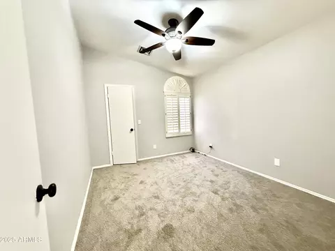 4028 E Mountain Sage Dr, Phoenix, AZ 85044 photo 9