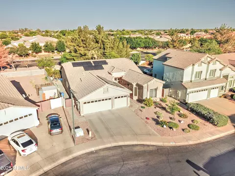 View/Area - 329 S Marin Dr, Gilbert, AZ 85296 photo 3 of 6