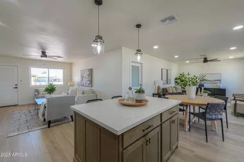 6502 E Rustic Dr, Mesa, AZ 85215 photo 8