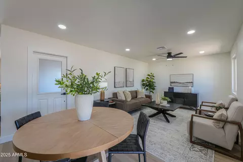 6502 E Rustic Dr, Mesa, AZ 85215 photo 13