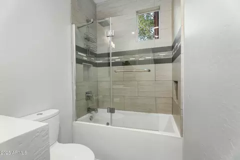 Bath - 441 E Palo Brea Ct, Gilbert, AZ 85296 photo 5 of 5