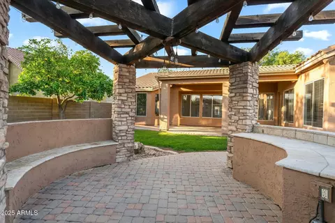 Exterior - 441 E Palo Brea Ct, Gilbert, AZ 85296 photo 7 of 12