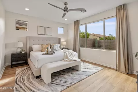 Bedroom - 609 E Pasaro Dr, Phoenix, AZ 85085 photo 1 of 2