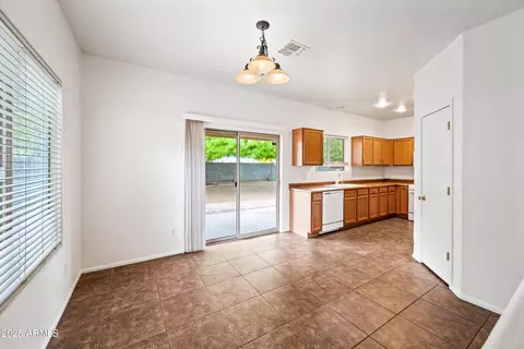 2904 W Cavalier Dr, Phoenix, AZ 85017 photo 7