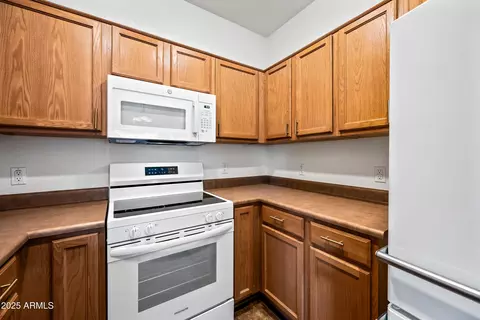 2904 W Cavalier Dr, Phoenix, AZ 85017 photo 10