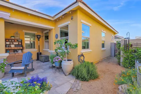 Exterior - 4468 E Jesse St, Gilbert, AZ 85295 photo 9 of 13