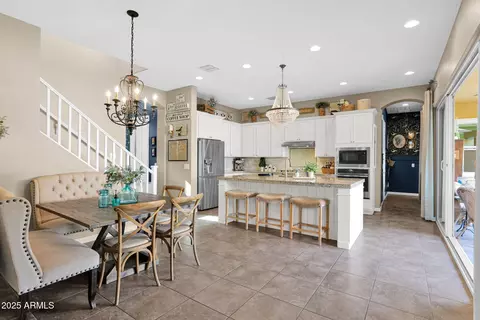 Kitchen - 4468 E Jesse St, Gilbert, AZ 85295 photo 1 of 8