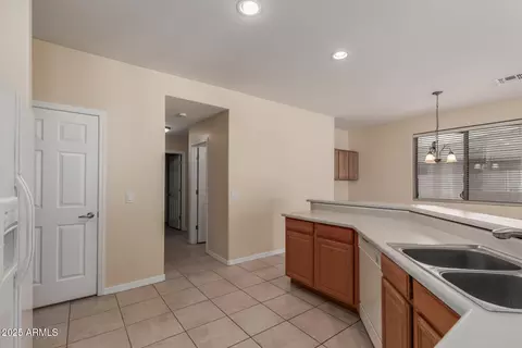 Entry Way - 10924 E Cholla Rd, Mesa, AZ 85207 photo 1 of 2