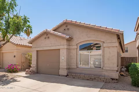 4923 W Wahalla Ln, Glendale, AZ 85308