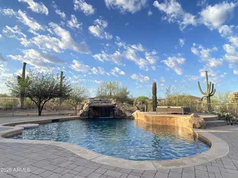 8703 E Nora St, Mesa, AZ 85207