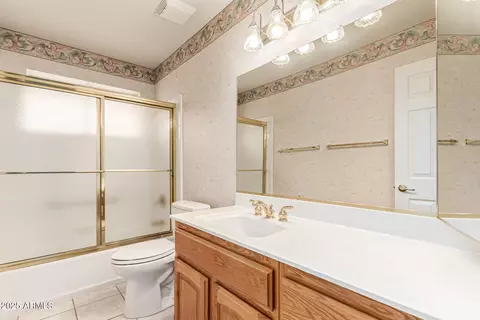 Bath - 11248 E Medina Ave, Mesa, AZ 85209 photo 4 of 4