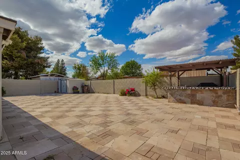 Exterior - 618 E 10th Dr, Mesa, AZ 85204 photo 4 of 5