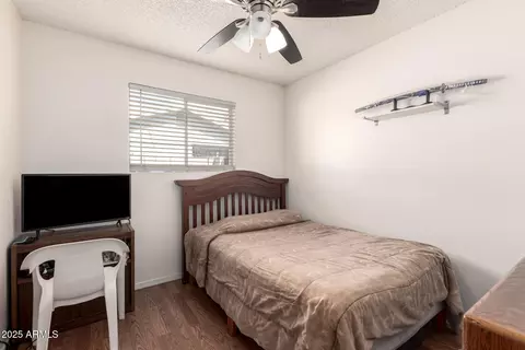 Bedroom - 618 E 10th Dr, Mesa, AZ 85204 photo 5 of 8