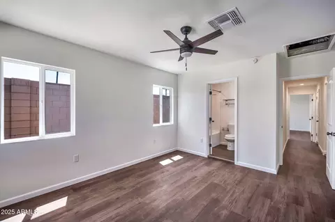 Bedroom - 4122 N 23rd Dr, Phoenix, AZ 85015 photo 2 of 3