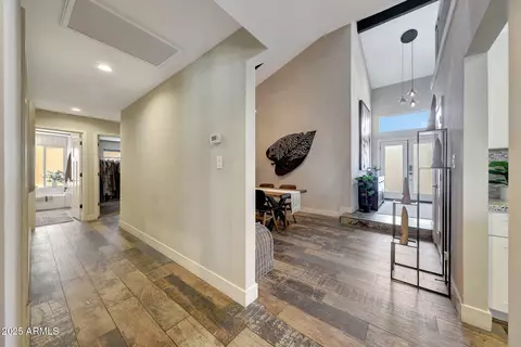 2308 E State Ave, Phoenix, AZ 85020 photo 8