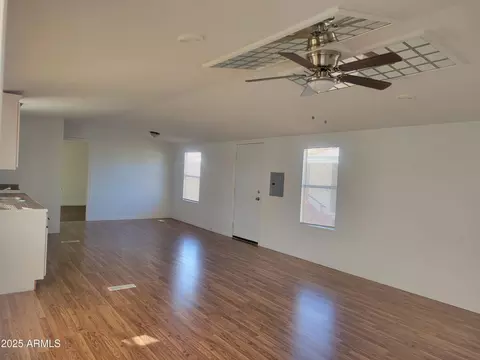 5000 N La Cholla Blvd #31, Tucson, AZ 85705