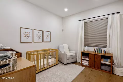 5226 E Herrera Dr, Phoenix, AZ 85054 photo 22