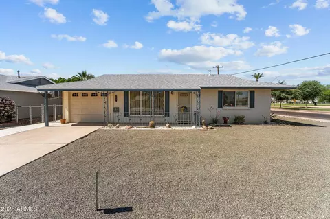10702 W El Dorado Dr, Sun City, AZ 85351