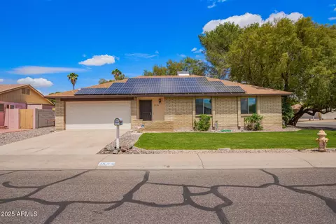 3556 E Angela Dr, Phoenix, AZ 85032