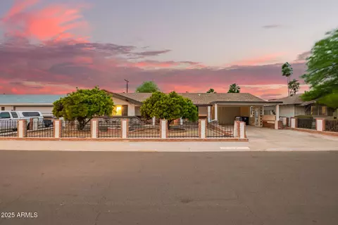 7423 E Cambridge Ave, Scottsdale, AZ 85257