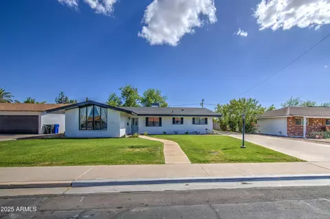 Exterior - 1263 W Devonshire St, Mesa, AZ 85201 photo 1 of 6
