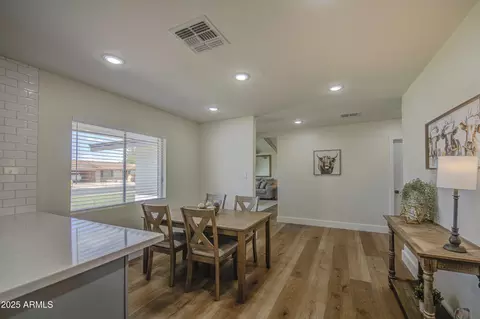Dining - 1263 W Devonshire St, Mesa, AZ 85201 photo 1 of 1