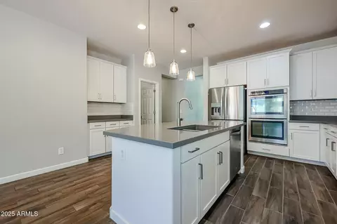 Kitchen - 4336 E Mesquite St, Gilbert, AZ 85296 photo 3 of 3